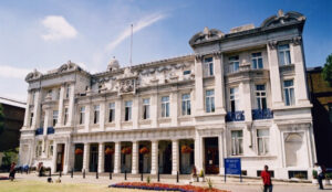 Universities - WEMS queen mary