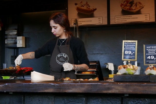 10 Best Paying Part-time Jobs For Students In Canada - WEMS Part-time Jobs For Students